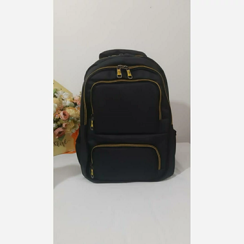 کوله پشتی اسپرت (دست دوز بهار)