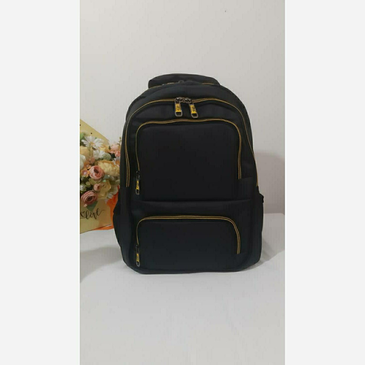 کوله پشتی اسپرت (دست دوز بهار)